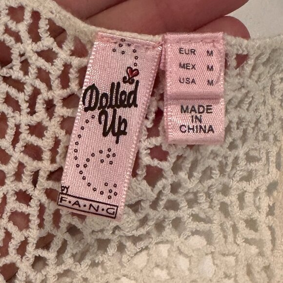 WOMEN'S DOLLED-UP BY F.A.N.G. IVORY CROCHETED RACER BACK TANK TOP - MEDIUM - Picture 5 of 5